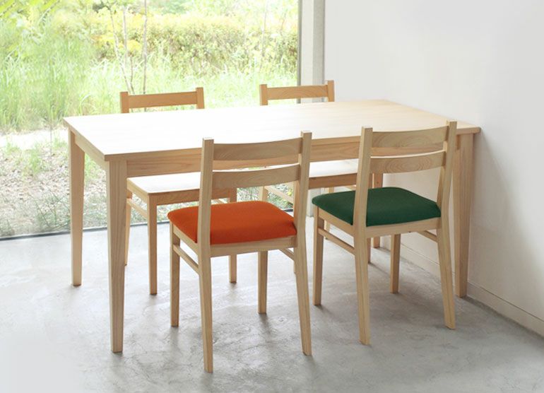 Dチェア(オレンジ/グリーン)|家具と木製チェアの専門店キシル Dチェア(オレンジ/グリーン)|家具と木製チェアの専門店キシル