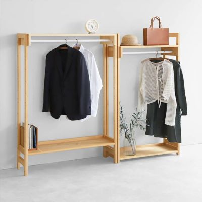 夫婦の衣類がひとまとめに<br>ハンガーラック 80 / ハンガーラック 100